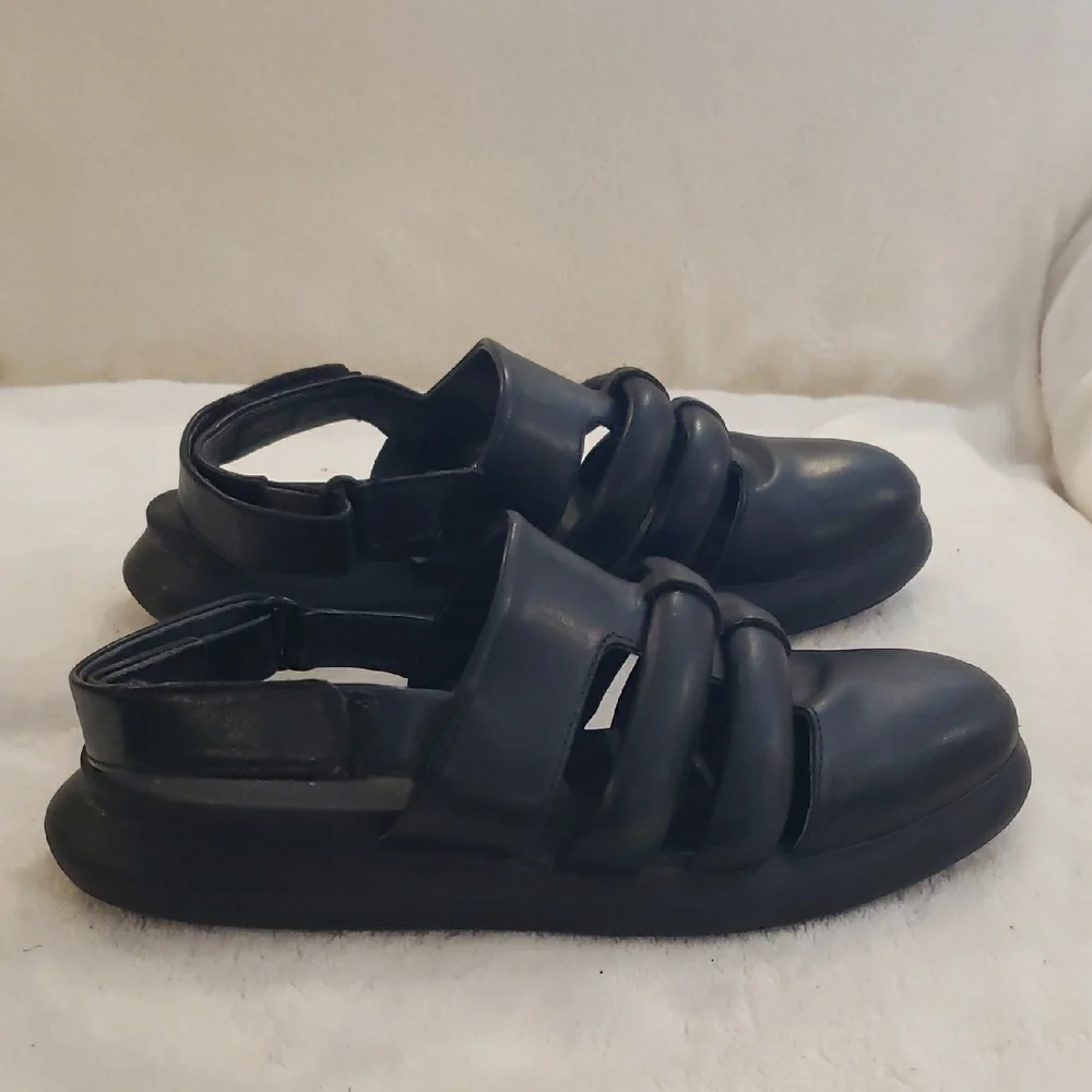 Camper Black Sole - Picture 4 of 9